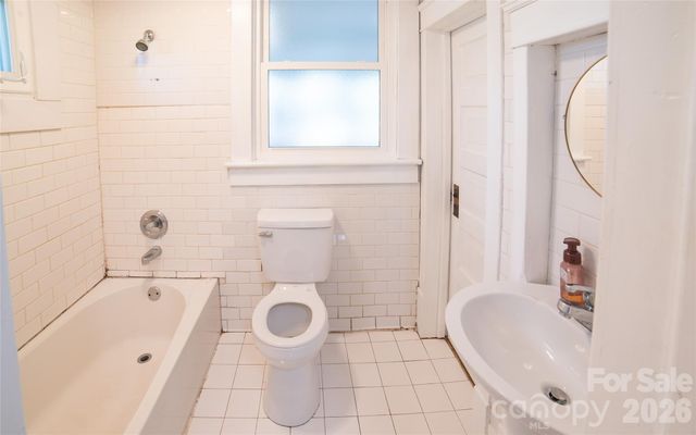 303 Bouchelle Street, Morganton, NC 28655