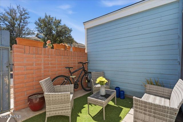 510 N Alma School Road 101, Mesa, AZ 85201