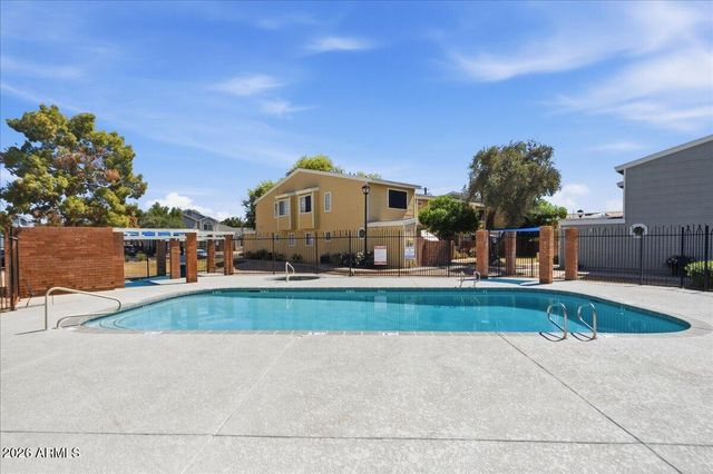 510 N Alma School Road 101, Mesa, AZ 85201