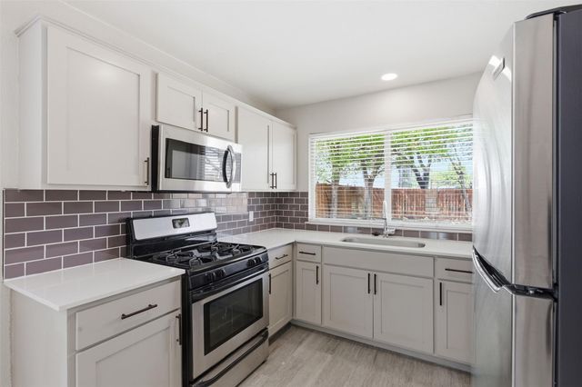 704 Buckingham PL, Austin, TX 78745