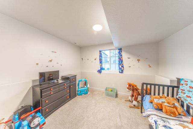 1694 S HAYFIELD DR, West Haven, UT 84401