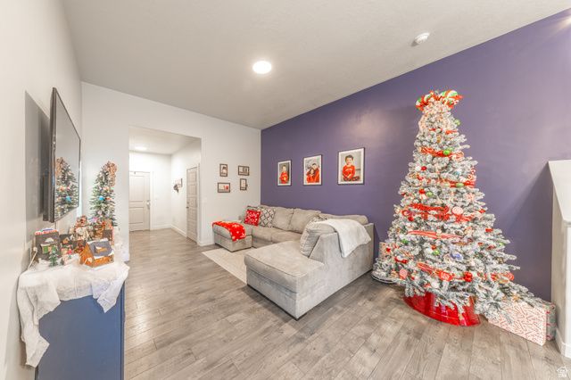 1694 S HAYFIELD DR, West Haven, UT 84401