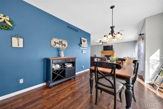 709 Stonewood Bend Drive, Lake St Louis, MO 63367