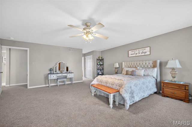 709 Stonewood Bend Drive, Lake St Louis, MO 63367