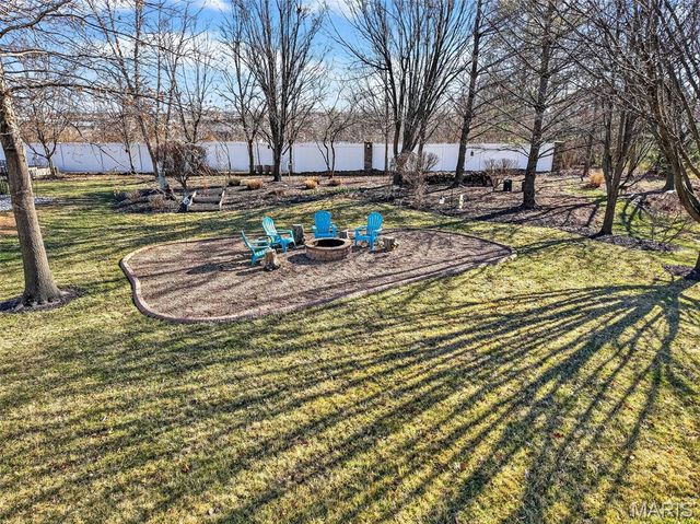 709 Stonewood Bend Drive, Lake St Louis, MO 63367