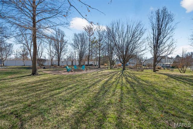 709 Stonewood Bend Drive, Lake St Louis, MO 63367