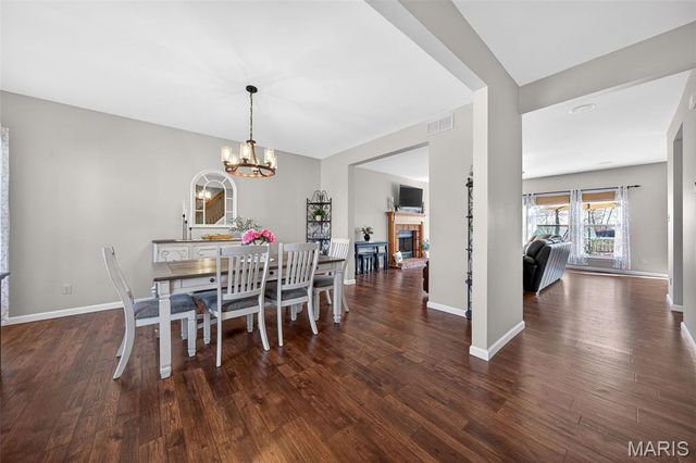 709 Stonewood Bend Drive, Lake St Louis, MO 63367