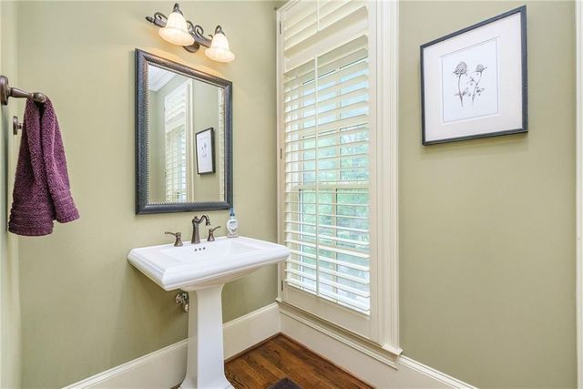 3611 E Paces Way NE, Atlanta, GA 30326