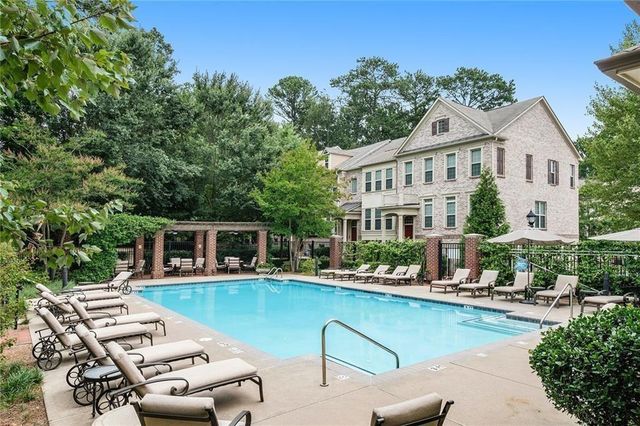 3611 E Paces Way NE, Atlanta, GA 30326