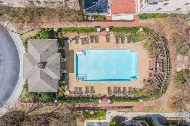 3611 E Paces Way NE, Atlanta, GA 30326