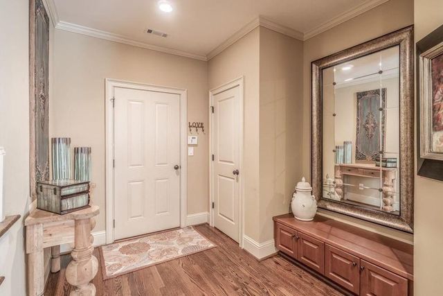 3611 E Paces Way NE, Atlanta, GA 30326