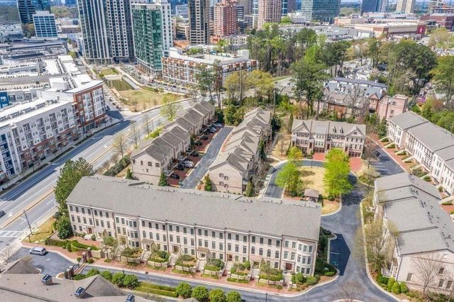 3611 E Paces Way NE, Atlanta, GA 30326