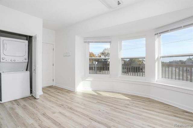 799 E Grand Blvd 7, Detroit, MI 48207