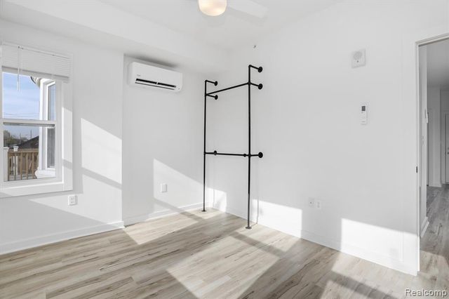 799 E Grand Blvd 7, Detroit, MI 48207