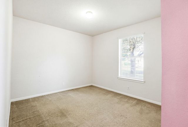 196 Langely, Kyle, TX 78640