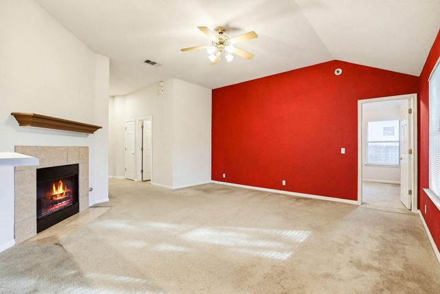 196 Langely, Kyle, TX 78640