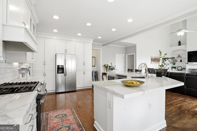 2094 Cape Liberty Drive, Suwanee, GA 30024