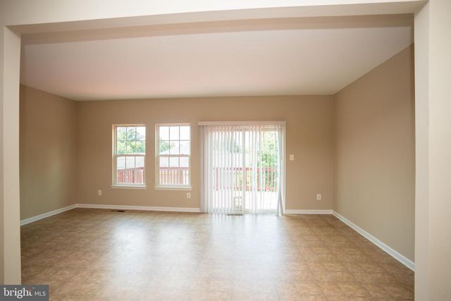 10246 WHITWORTH LN, Manassas, VA 20110