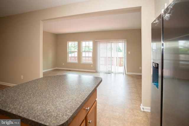 10246 WHITWORTH LN, Manassas, VA 20110
