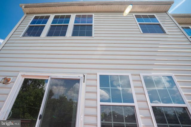 10246 WHITWORTH LN, Manassas, VA 20110