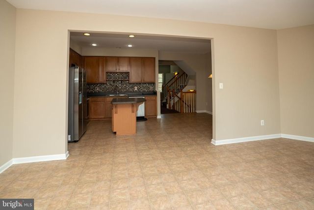 10246 WHITWORTH LN, Manassas, VA 20110