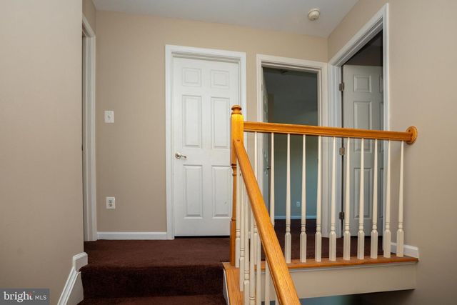 10246 WHITWORTH LN, Manassas, VA 20110