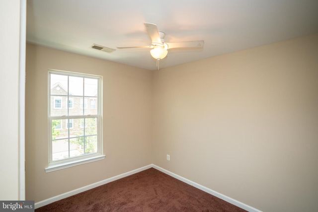 10246 WHITWORTH LN, Manassas, VA 20110