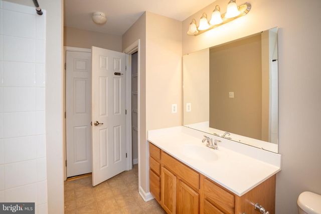 10246 WHITWORTH LN, Manassas, VA 20110