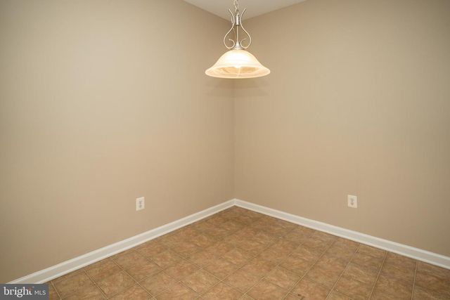 10246 WHITWORTH LN, Manassas, VA 20110
