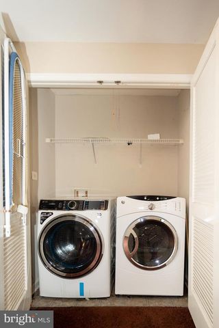 10246 WHITWORTH LN, Manassas, VA 20110