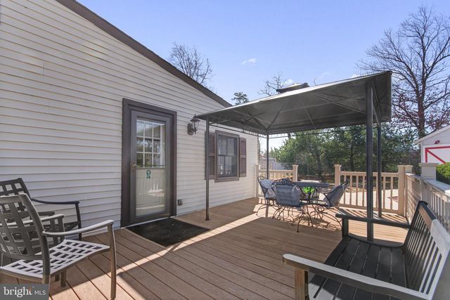 113 E COLTON LN, Williamstown, NJ 08094