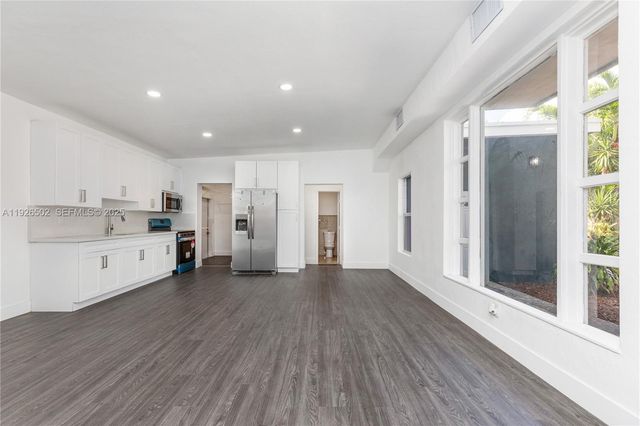 434 NW 110th St, Miami, FL 33168