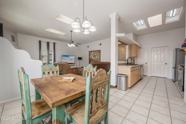 650 Cedardale Loop, Las Cruces, NM 88005