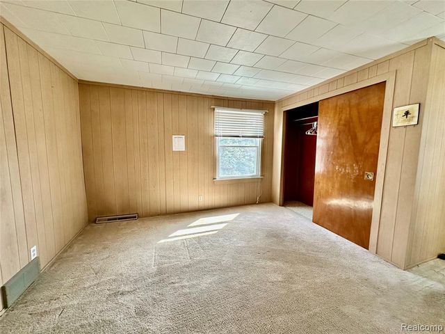 711 Lochhead Avenue, Flint, MI 48507