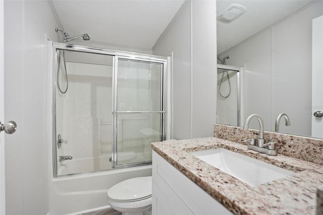 27047 HIAWATHA BOULEVARD, Brooksville, FL 34601