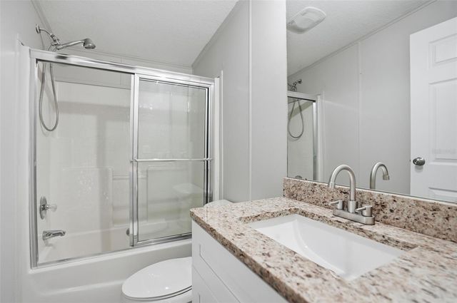 27047 HIAWATHA BOULEVARD, Brooksville, FL 34601