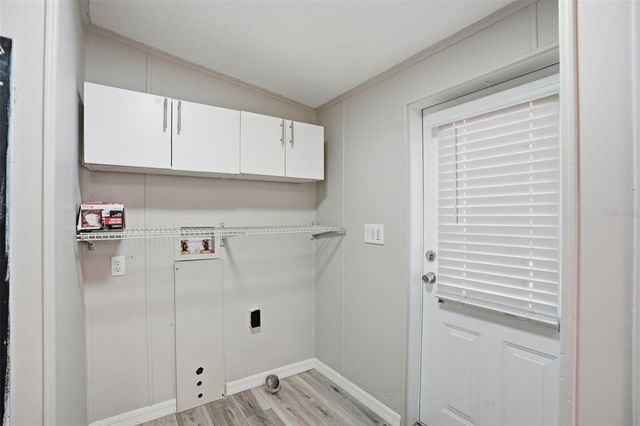 27047 HIAWATHA BOULEVARD, Brooksville, FL 34601