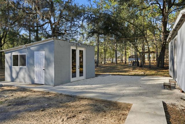 27047 HIAWATHA BOULEVARD, Brooksville, FL 34601