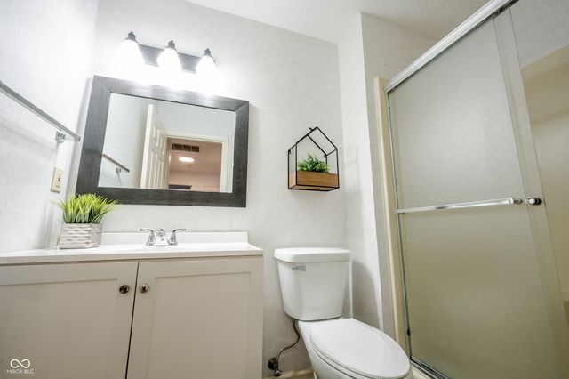 6972 Steinmeier Drive W, Indianapolis, IN 46220