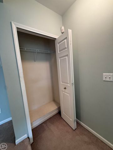 52164 Naugatuck Drive, Macomb, MI 48042