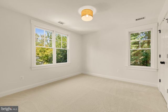 4308 CHESTNUT ST, Bethesda, MD 20814