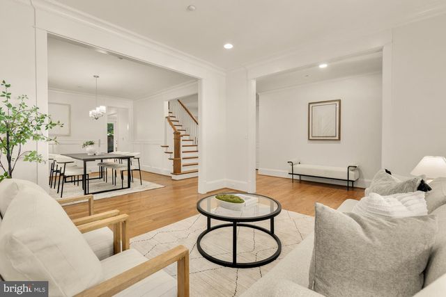 4308 CHESTNUT ST, Bethesda, MD 20814