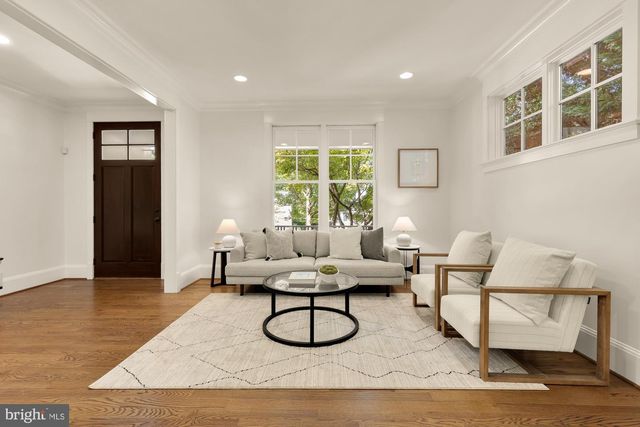 4308 CHESTNUT ST, Bethesda, MD 20814