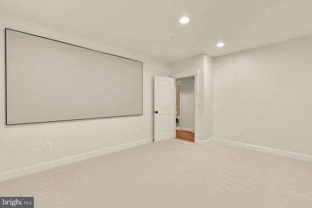 4308 CHESTNUT ST, Bethesda, MD 20814