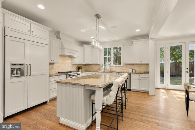 4308 CHESTNUT ST, Bethesda, MD 20814