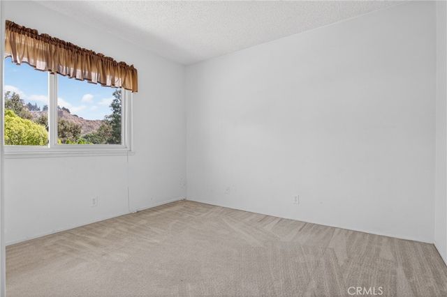 11789 Doral Avenue, Porter Ranch, CA 91326