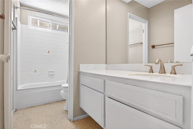 11789 Doral Avenue, Porter Ranch, CA 91326