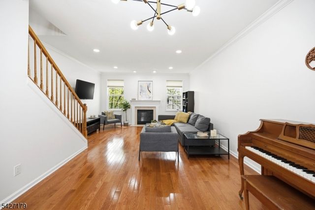 214 Swathmore Dr, Nutley Twp., NJ 07110