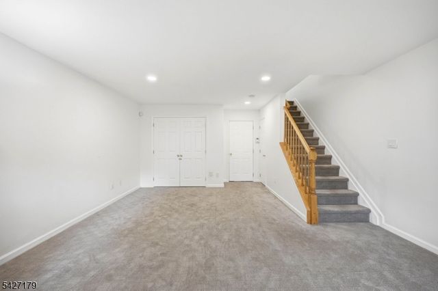 214 Swathmore Dr, Nutley Twp., NJ 07110