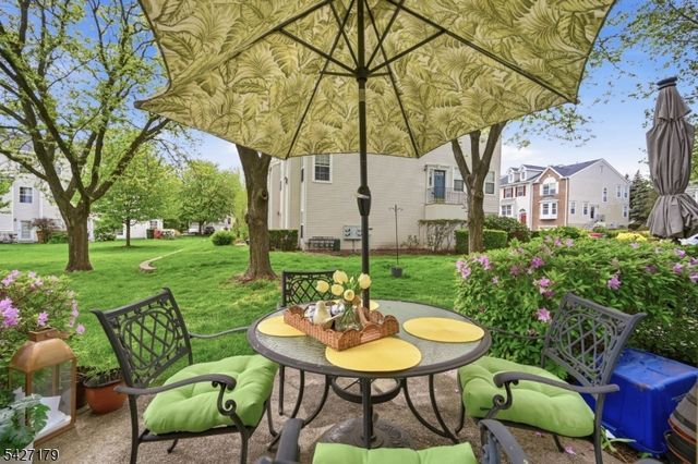 214 Swathmore Dr, Nutley Twp., NJ 07110